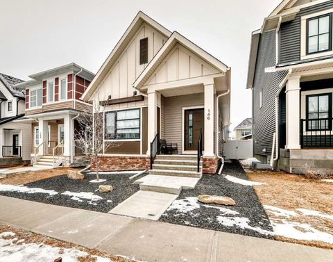 146 Highview Gate SE Airdrie AB T4A 3L6