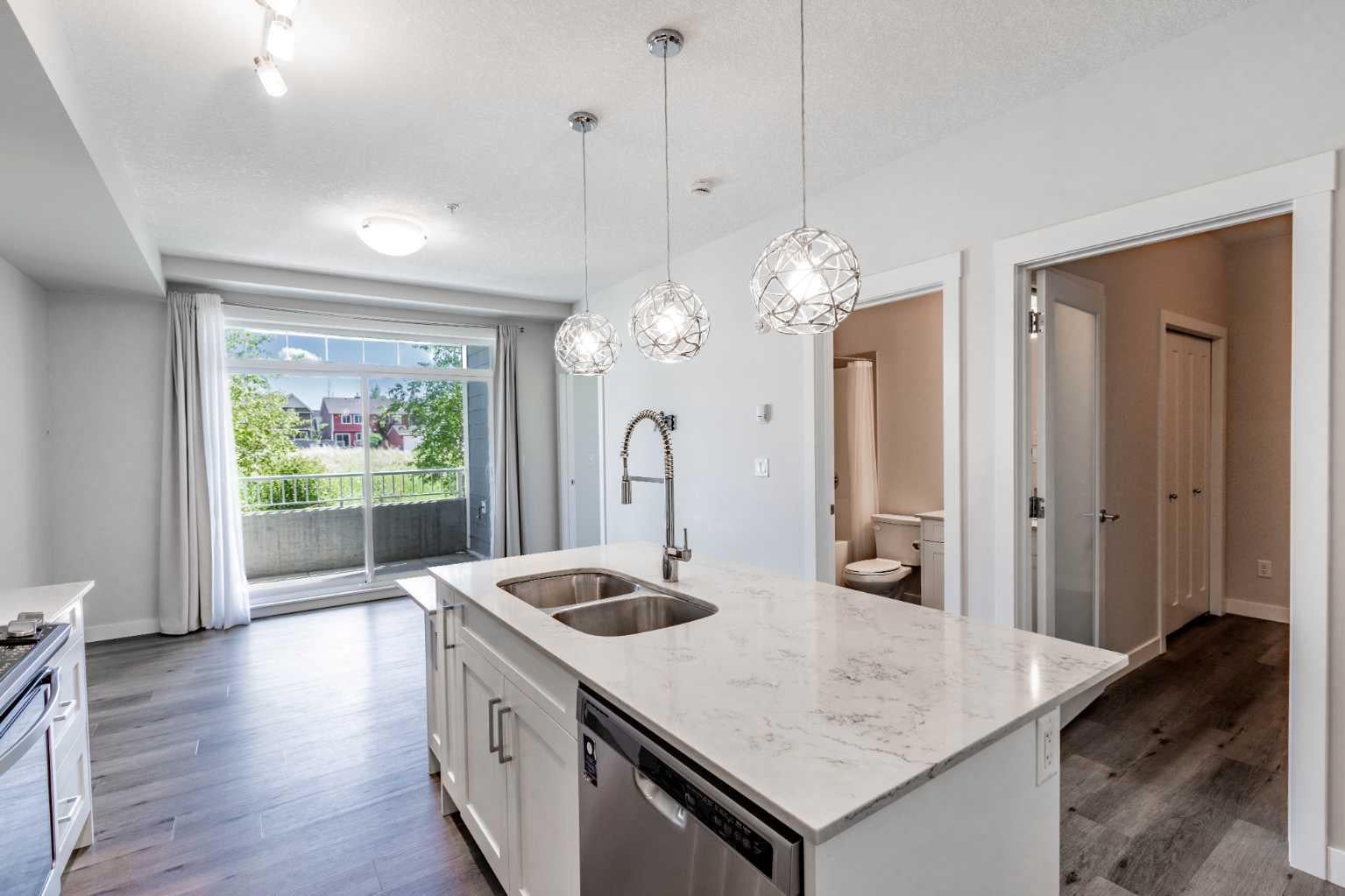 300 Auburn Meadows Common SE 111