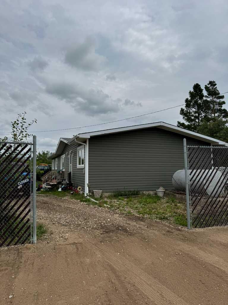 2201 14th Ave