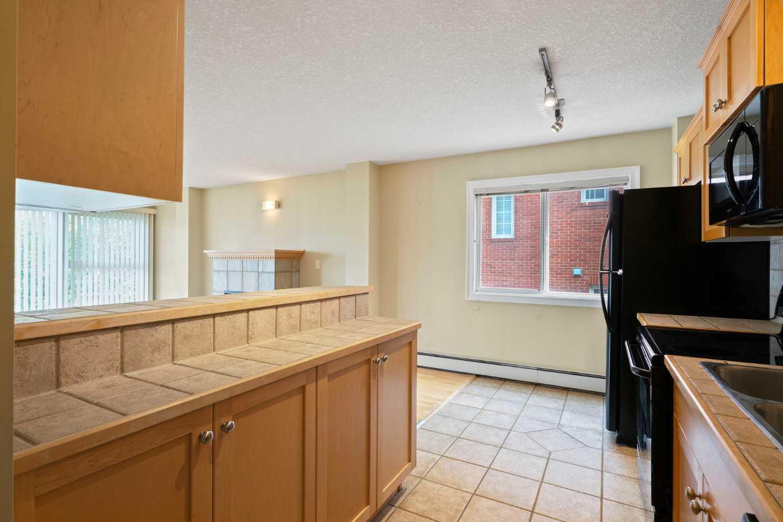 920 Royal Avenue SW 204