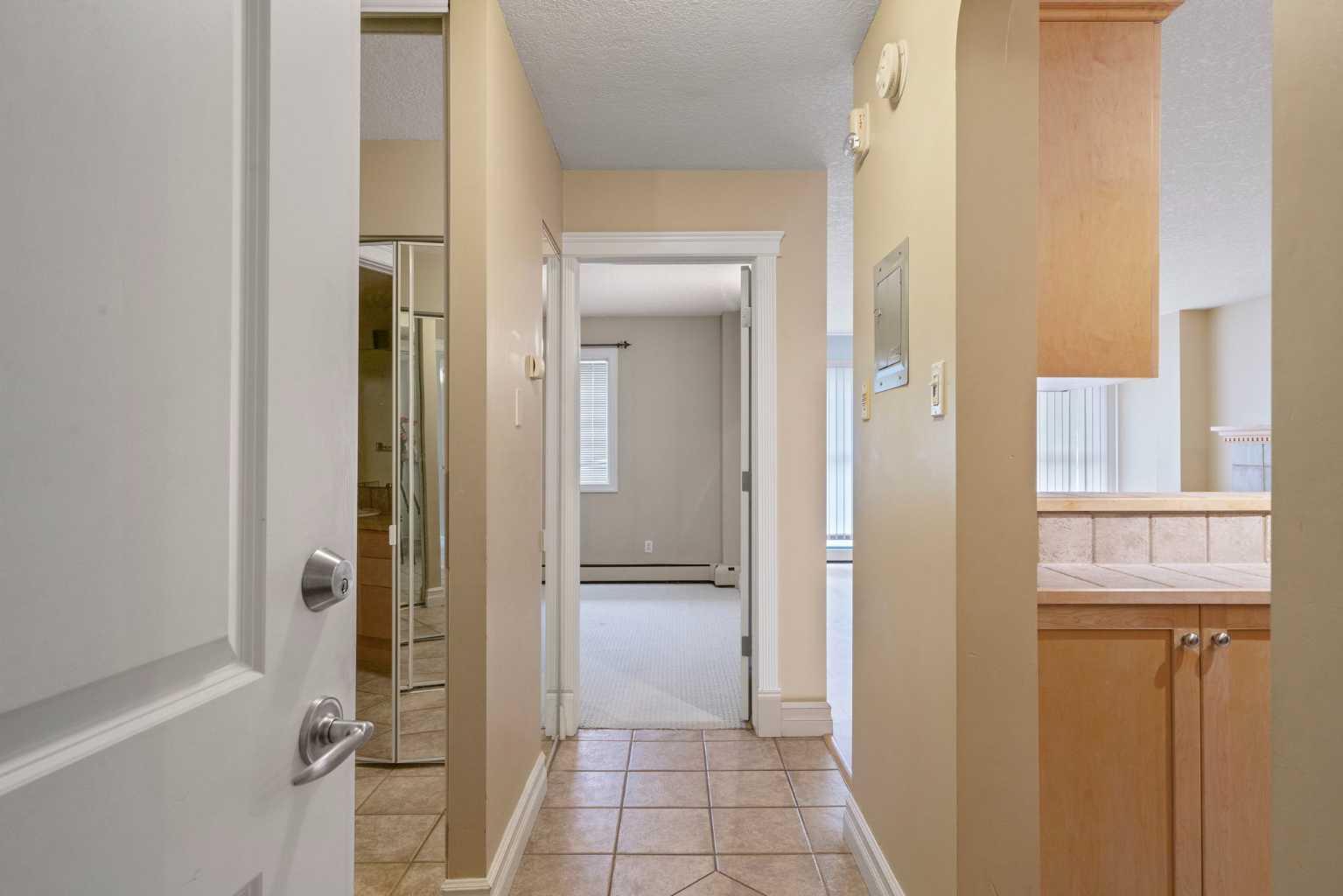 920 Royal Avenue SW 204