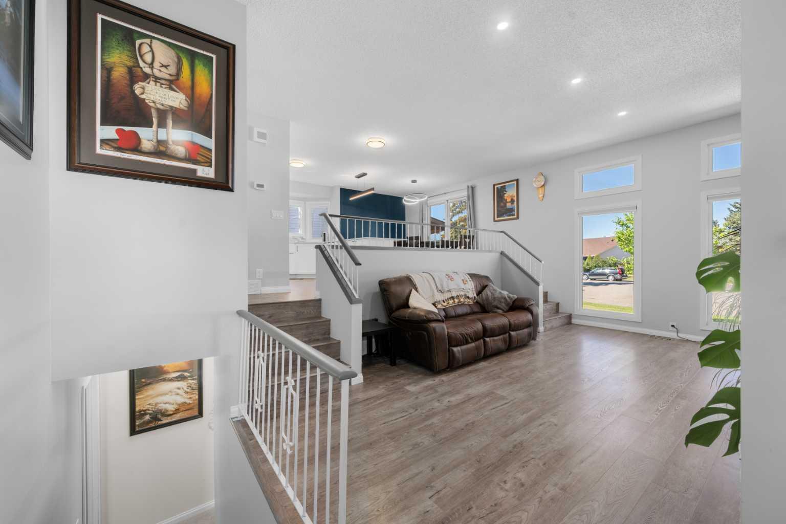 24 Cedardale Rise SW