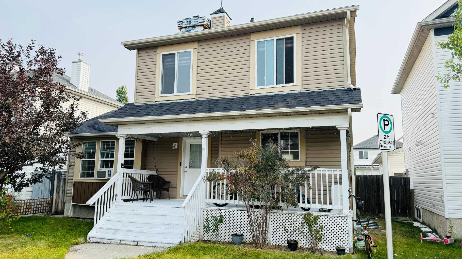 54 Martha's Haven Place NE