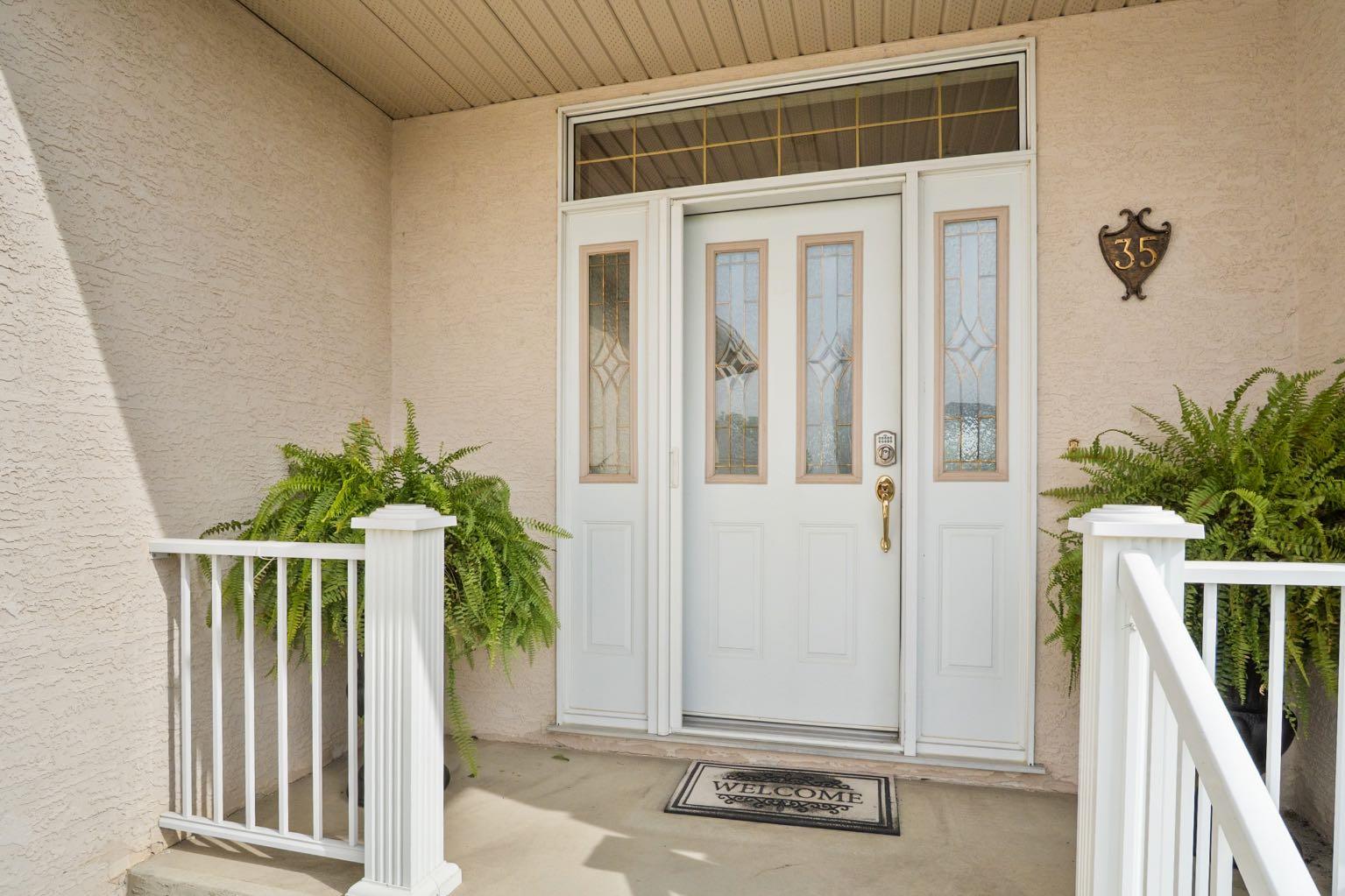 35 Lake Ridge