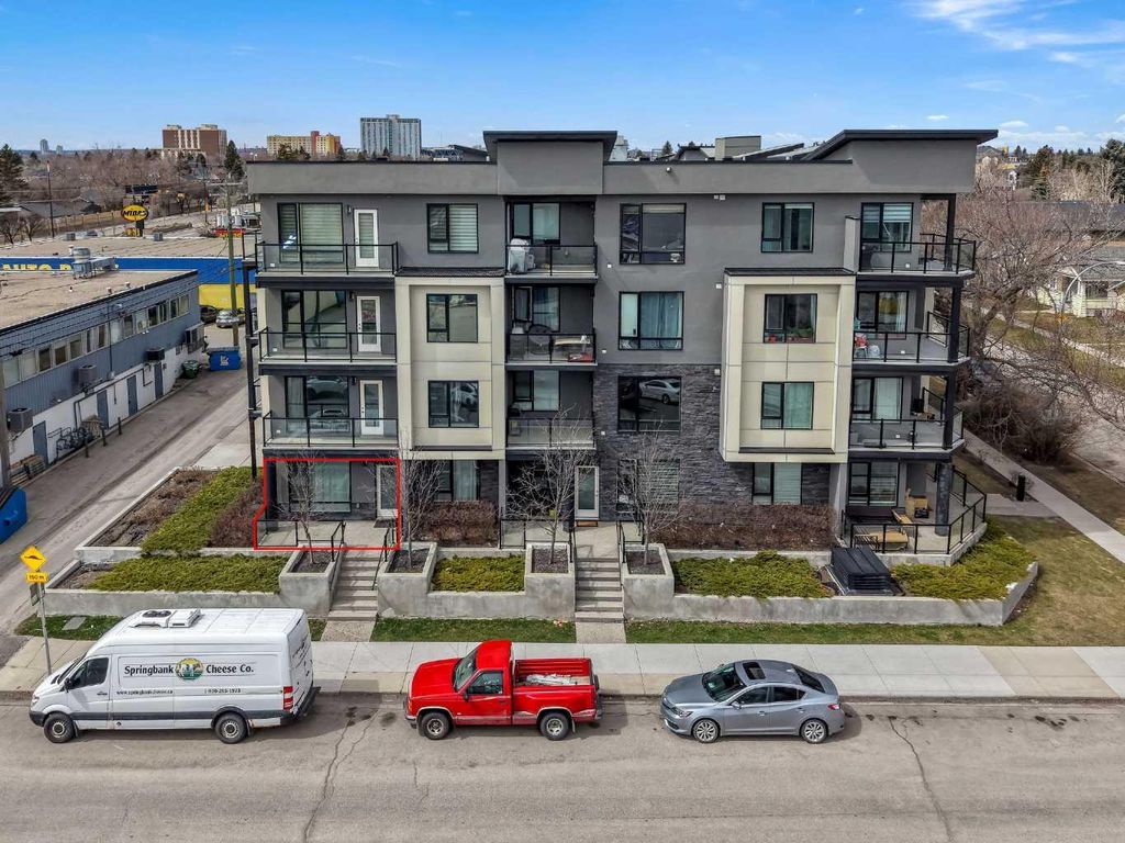 Photo of 605 17 Avenue NW #105, Calgary, AB T2M 0N6 (MLS # A2308669)