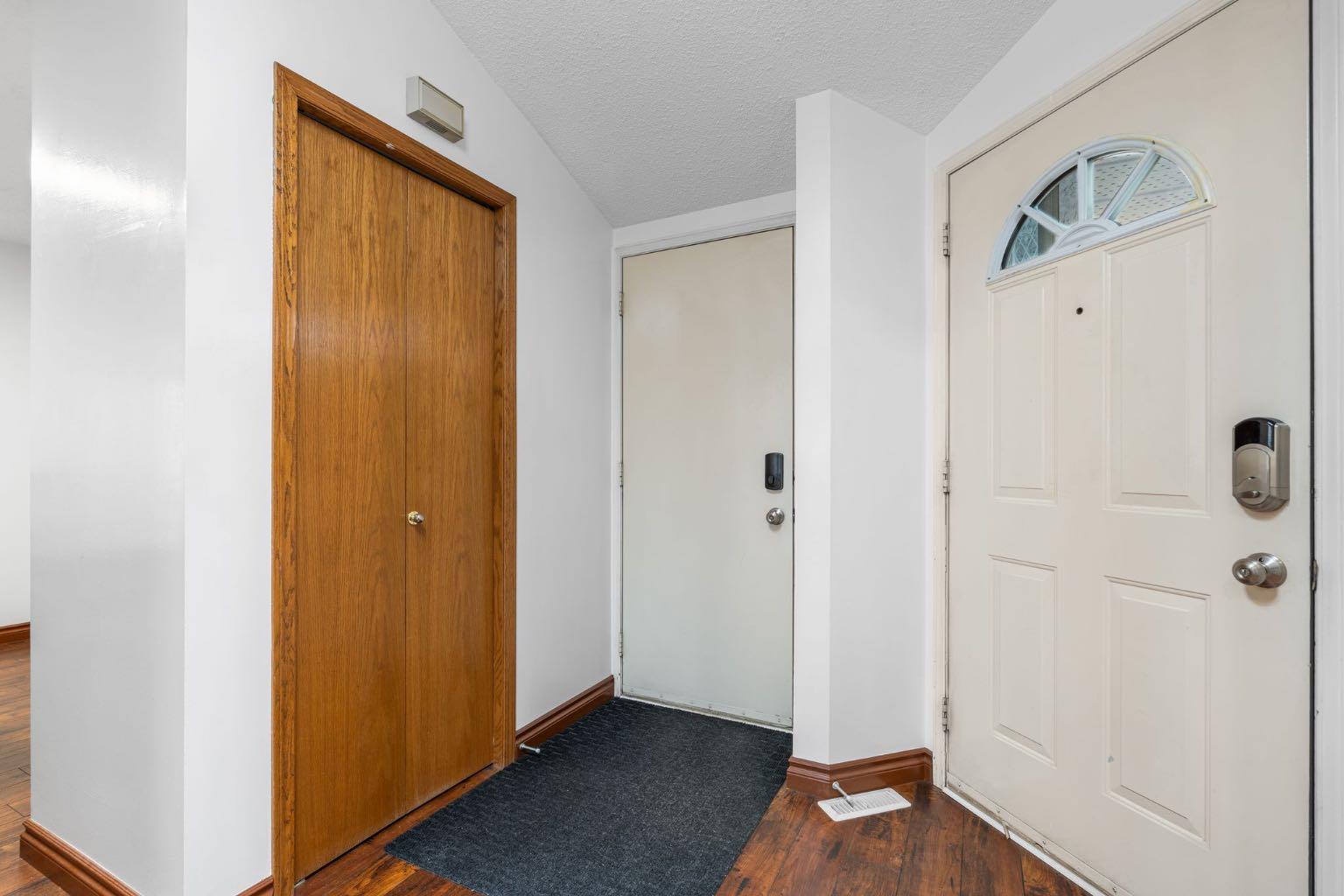 249 Applewood Place SE