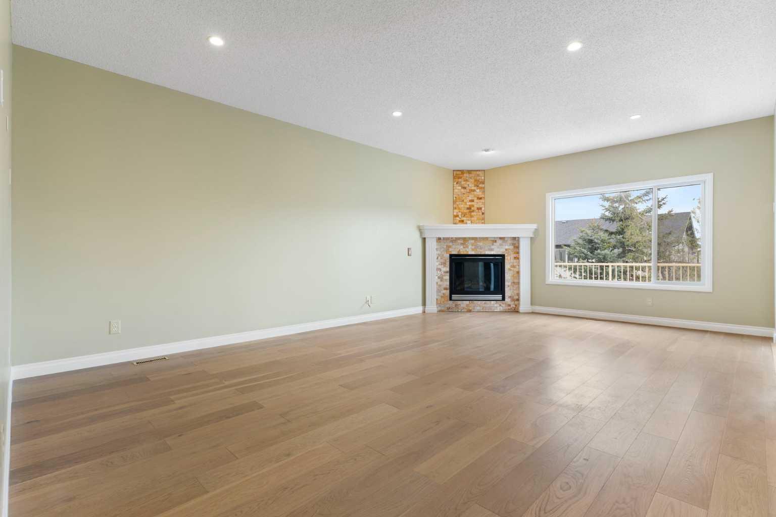 175 Sunset Close