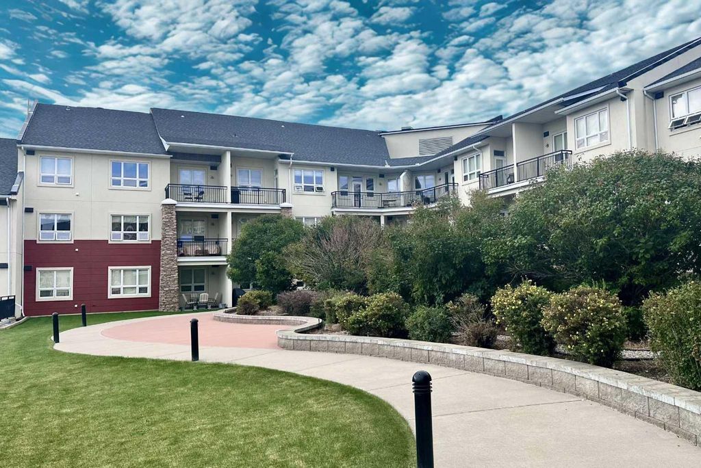 Photo of 26 Val Gardena View SW #534, Calgary, AB T3H 5Z5 (MLS # A2284677)