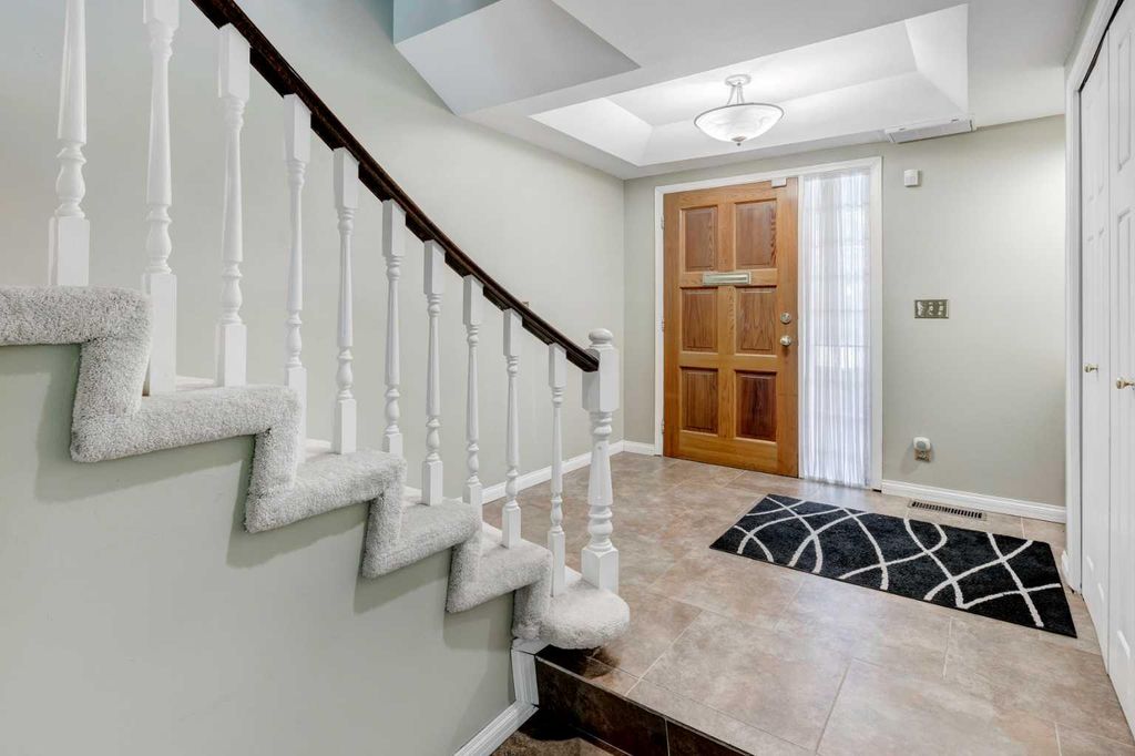 Photo of 4037 42 Street NW #212, Calgary, AB T3A 2M9 (MLS # A2240141)