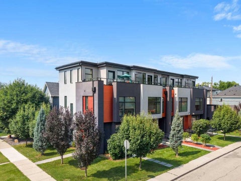 Photo of 1103 4 Street NE, Calgary, AB T2E 8A8 (MLS # A2335938)