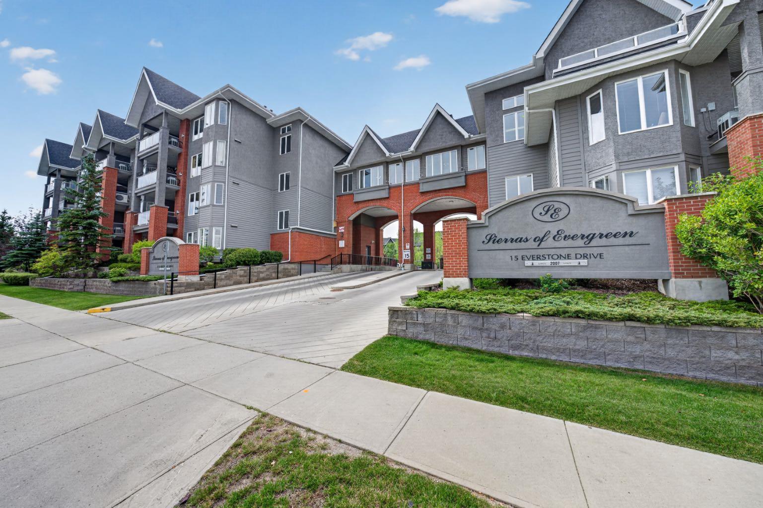 15 Everstone Drive SW 306B