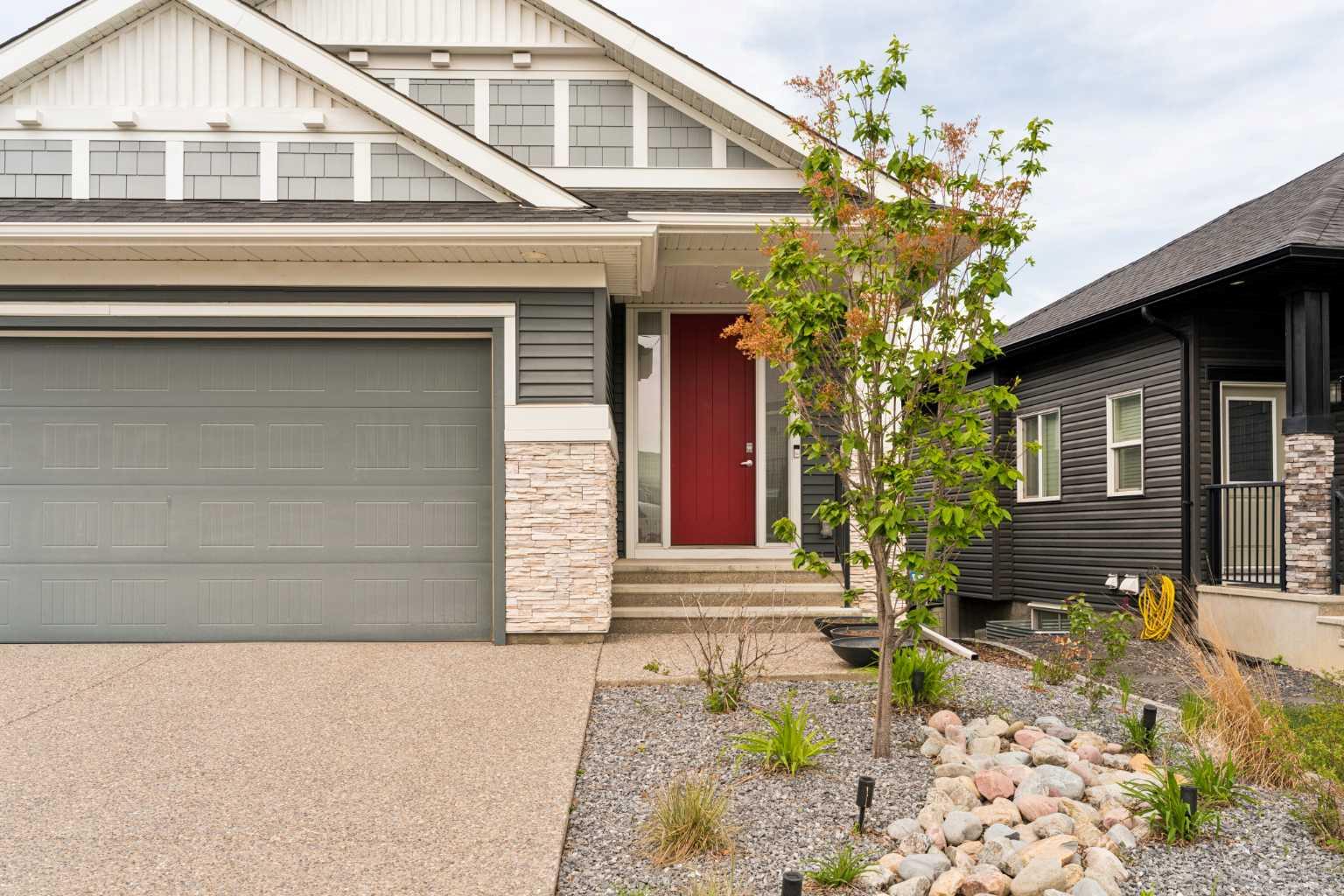 123 Crestridge Hill SW