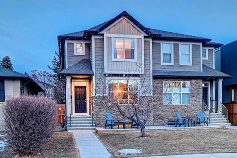 2636 31 Street SW Calgary AB T3E 2N7