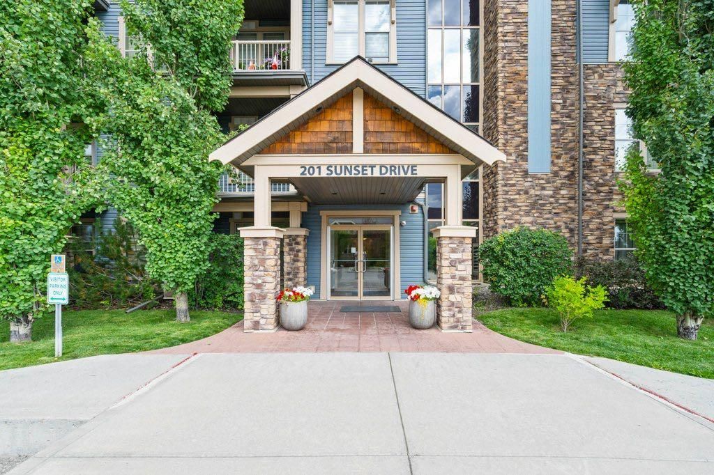 Photo of 201 Sunset Drive #304, Cochrane, AB T4C 0H5 (MLS # A2326716)