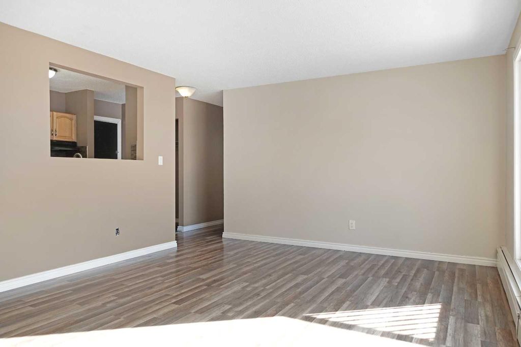 Photo of 9260 108 Avenue #303, Grande Prairie, AB T8V 3L3 (MLS # A2292407)