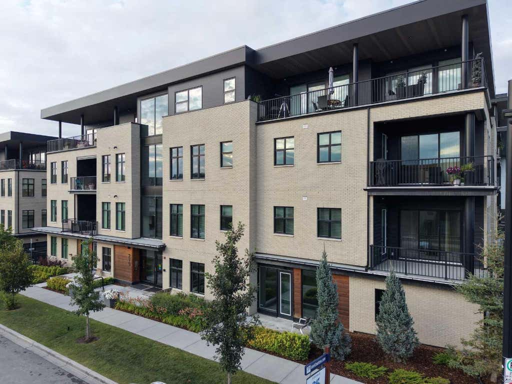 Photo of 275 Lebel Crescent NW #203, Calgary, AB T3B 3L6 (MLS # A2338691)