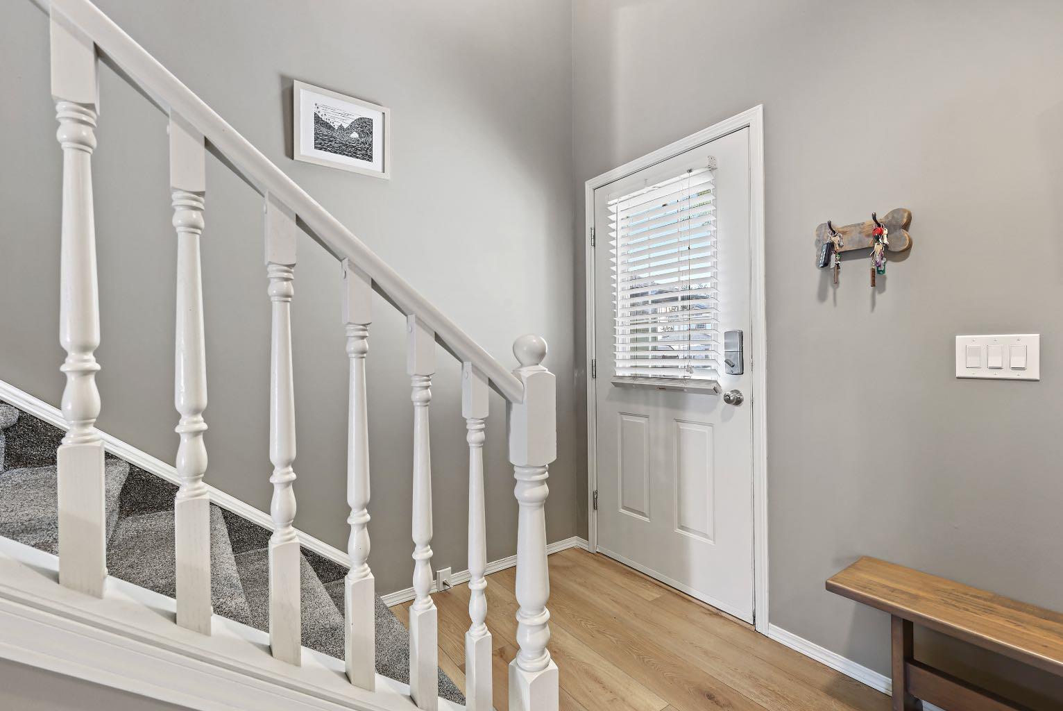 82 Erin Grove SE