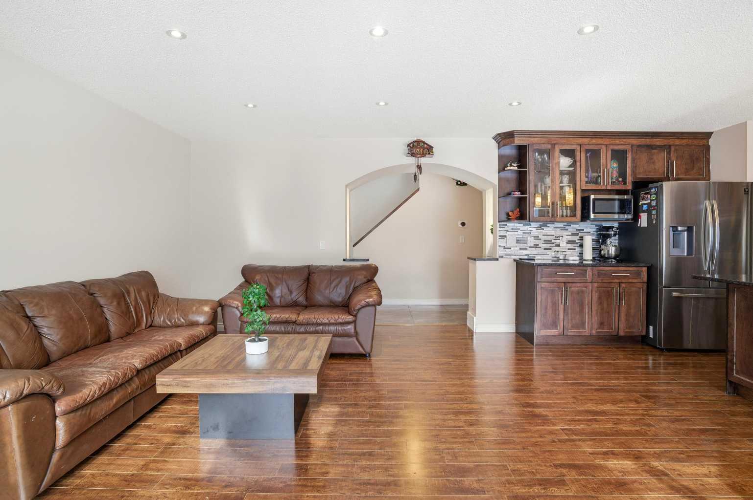 618 Citadel Drive NW