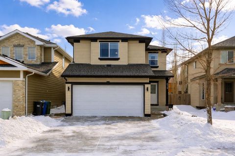 618 Citadel Drive NW Calgary AB T3G 4Z2