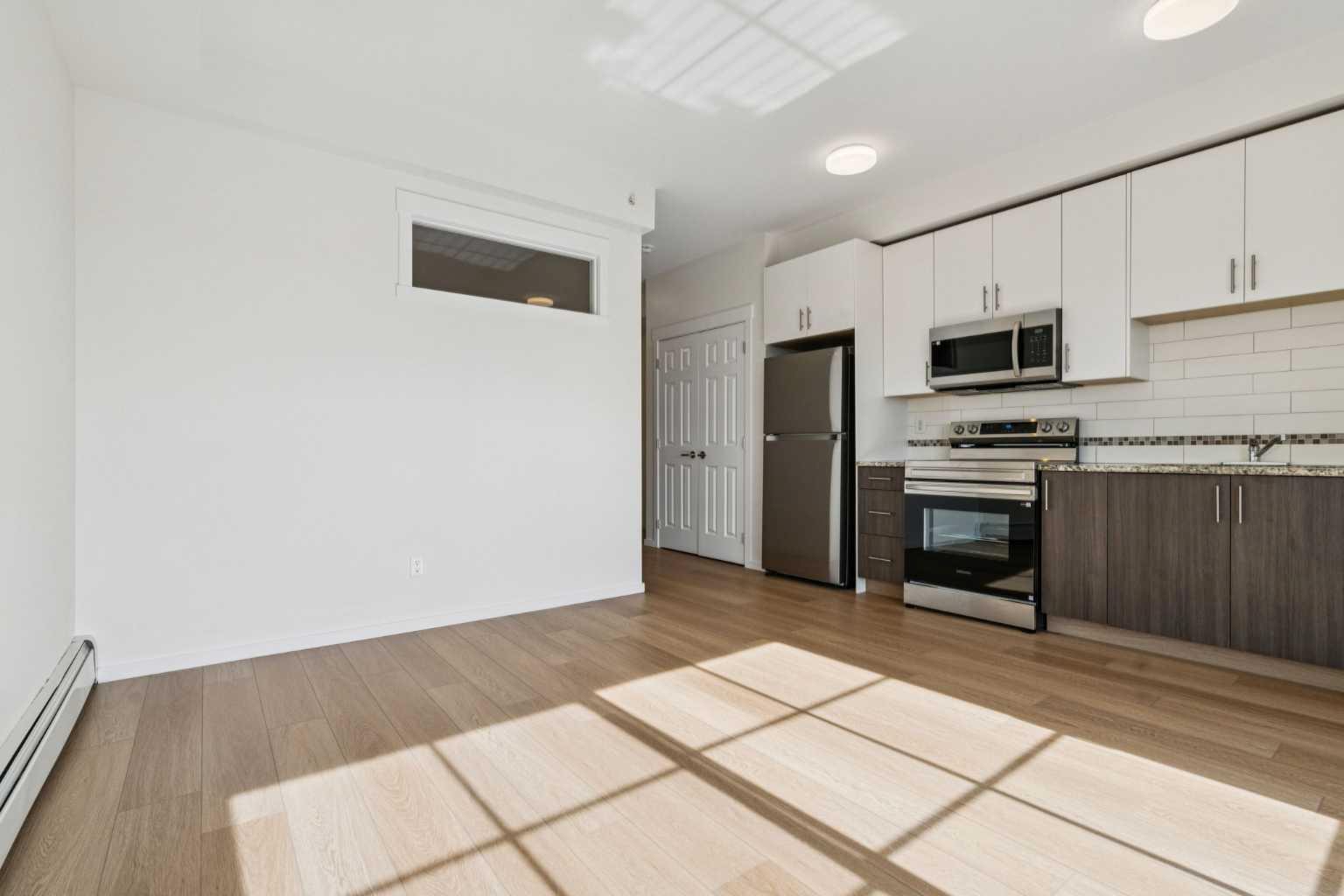 755 Copperpond Boulevard SE 1403