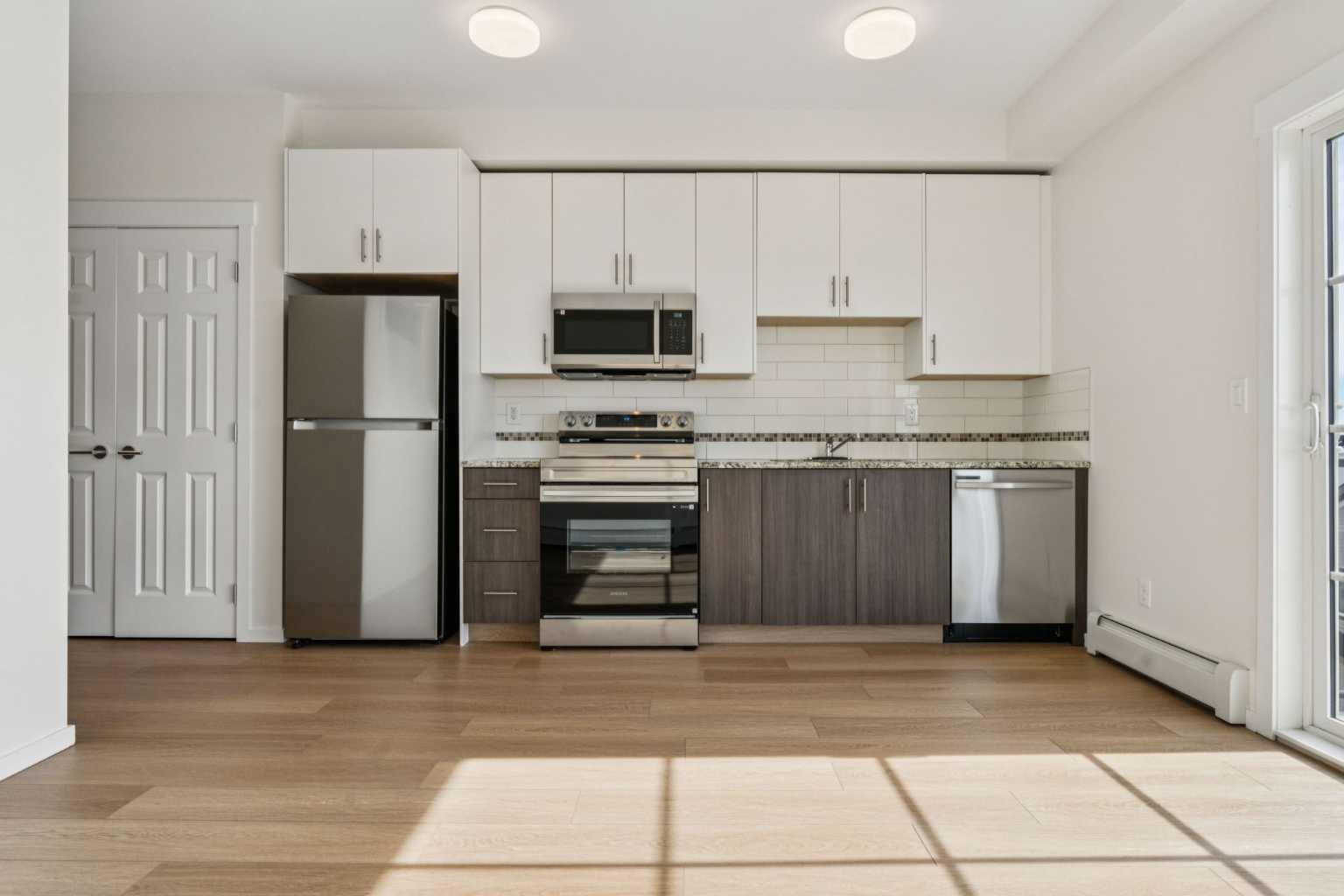 755 Copperpond Boulevard SE 1403