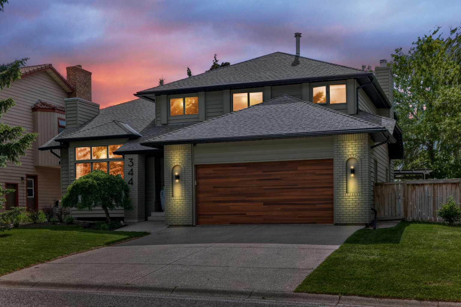 344 Canterville Drive SW