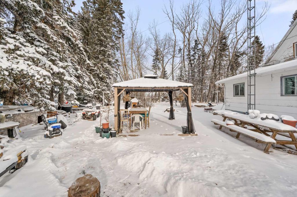 Photo of Range Road 62, Rural Mountain View County, AB T0M 1X0 (MLS # A2293608)