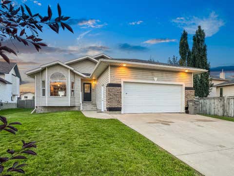 Photo of 102 Pinnacle Crescent, Grande Prairie, AB T8W 2T1 (MLS # A2335901)