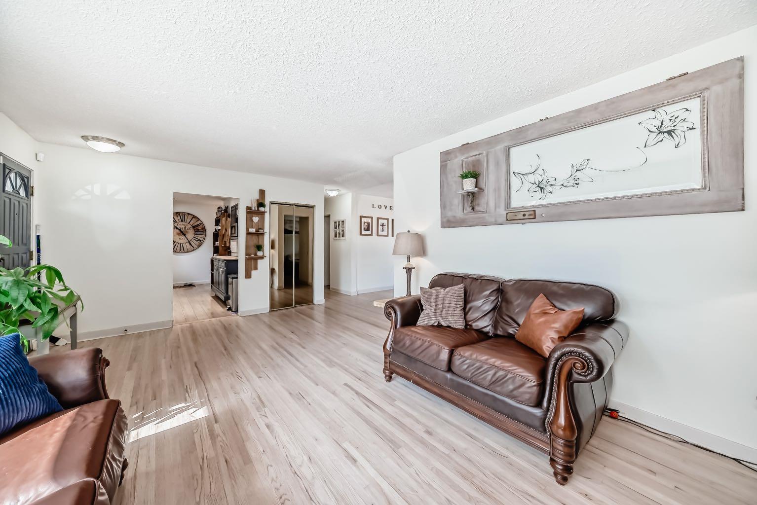 109 Hounslow Drive NW