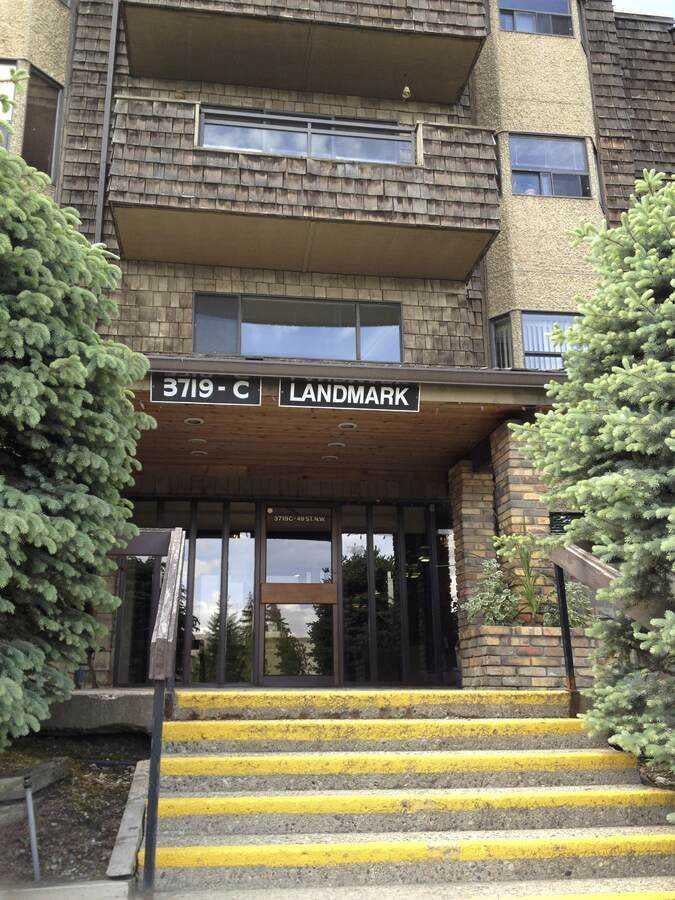 Photo of 3719C 49 Street NW #407, Calgary, AB T3A 2E3 (MLS # A2309622)