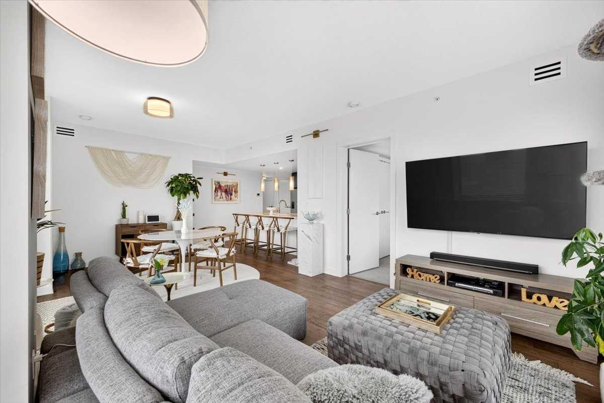 930 6 Avenue SW 3306