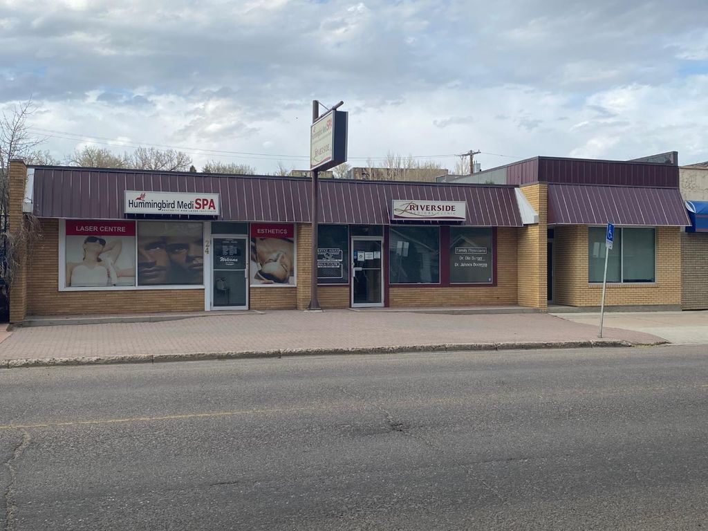 Photo of 28 3 Street NE, Medicine Hat, AB T1A 5L8 (MLS # A2287936)