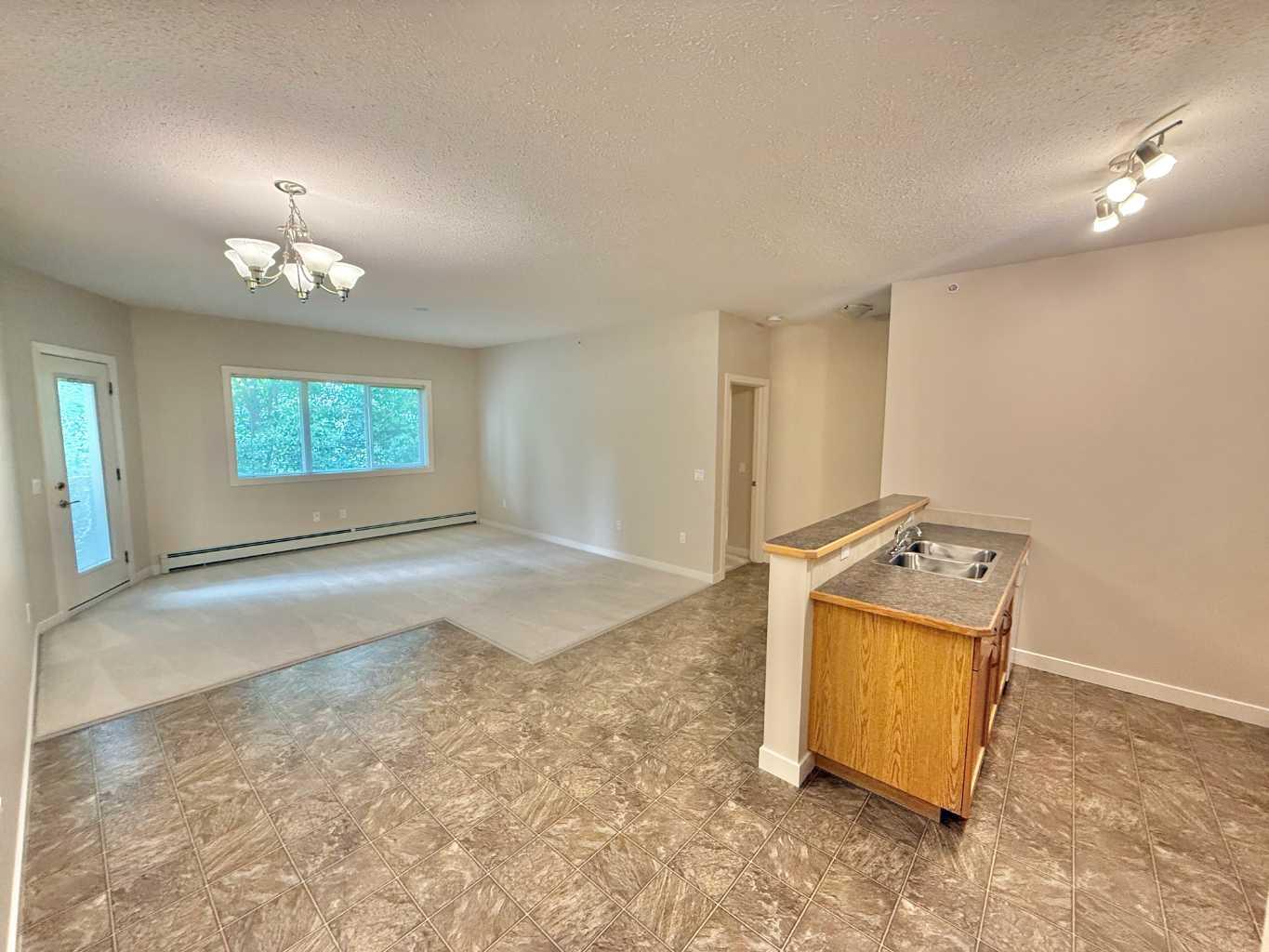 109 Seabolt Drive 305