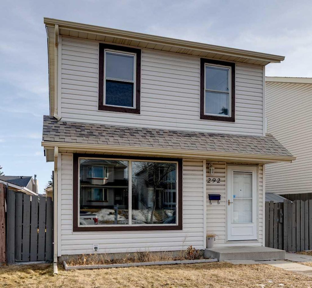 Photo of 292 Falton Drive NE, Calgary, AB T3J 2X1 (MLS # A2282672)