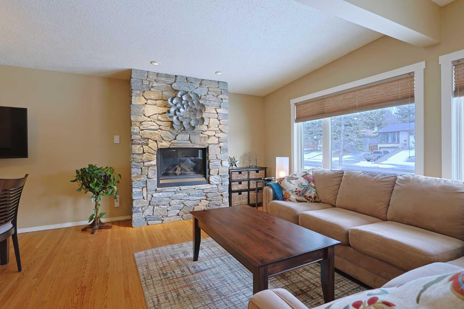 5219 Brisebois Drive NW