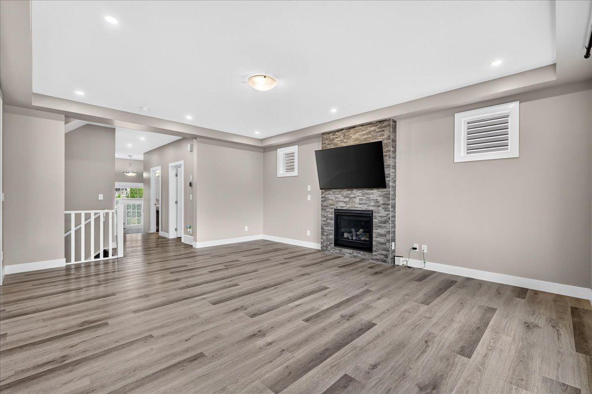 244 carrington Crescent NW