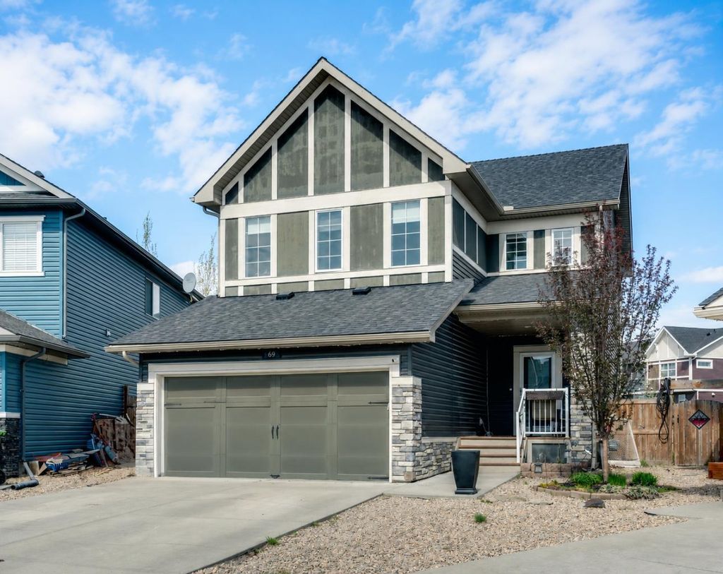 Photo of 69 Kingsbridge Place SE, Airdrie, AB T4A 0S4 (MLS # A2310590)