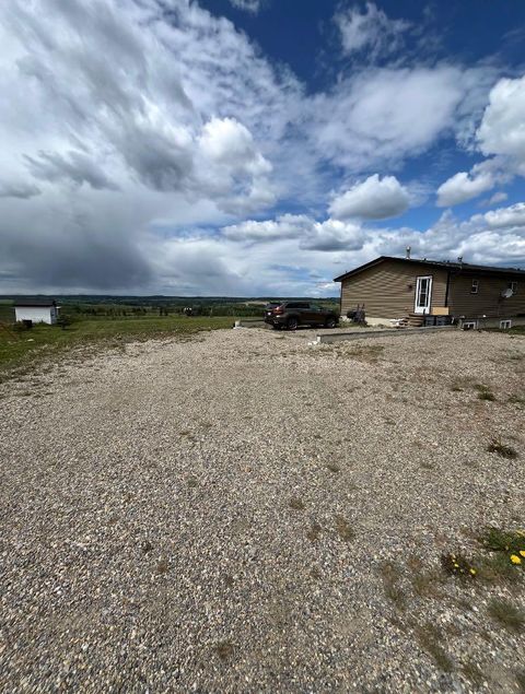 4142 Township Road 290 Rural Mountain View County AB T0M 1L0