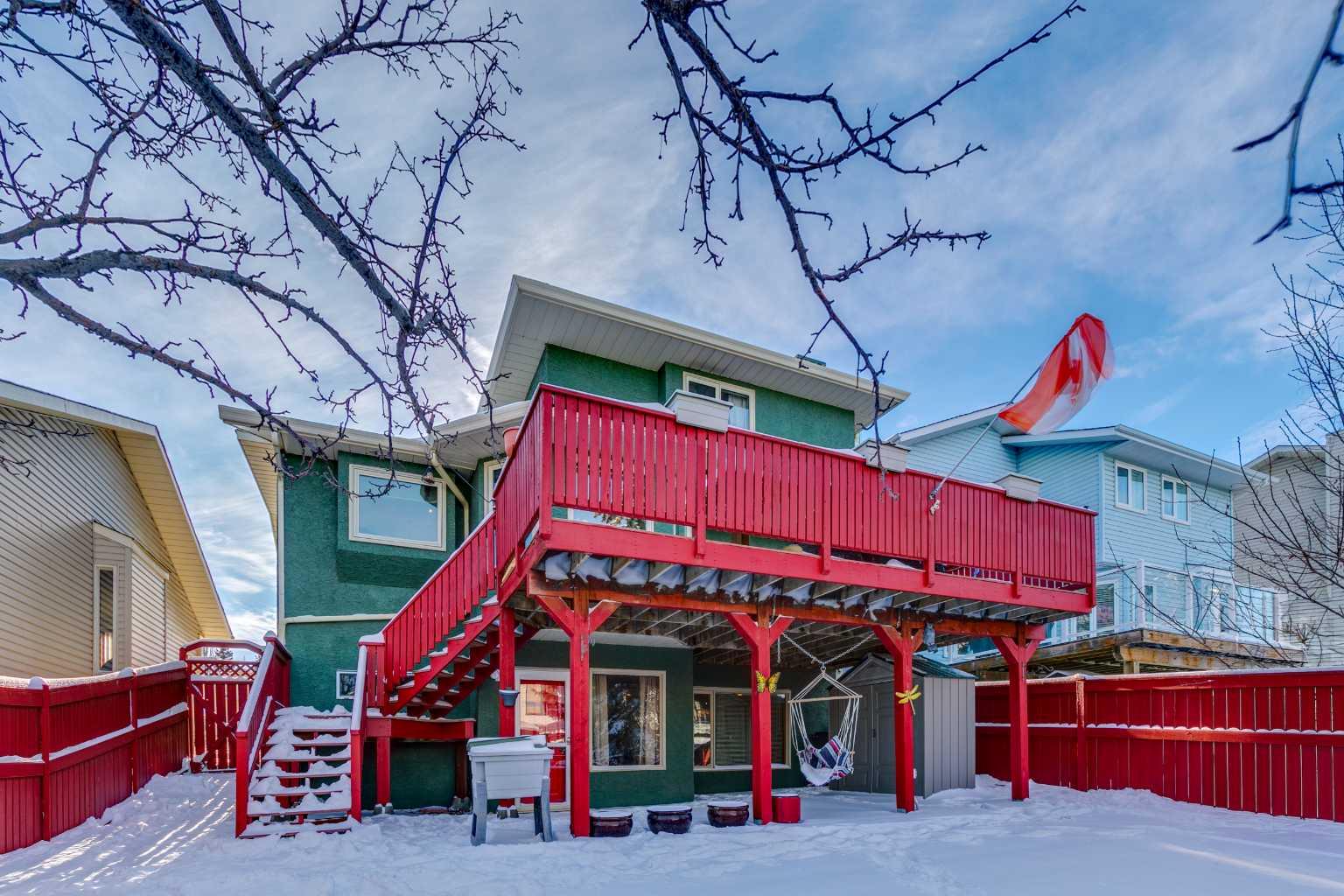 20 MacEwan Ridge View NW