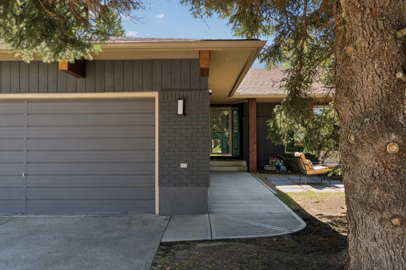 127 Parkglen Crescent SE
