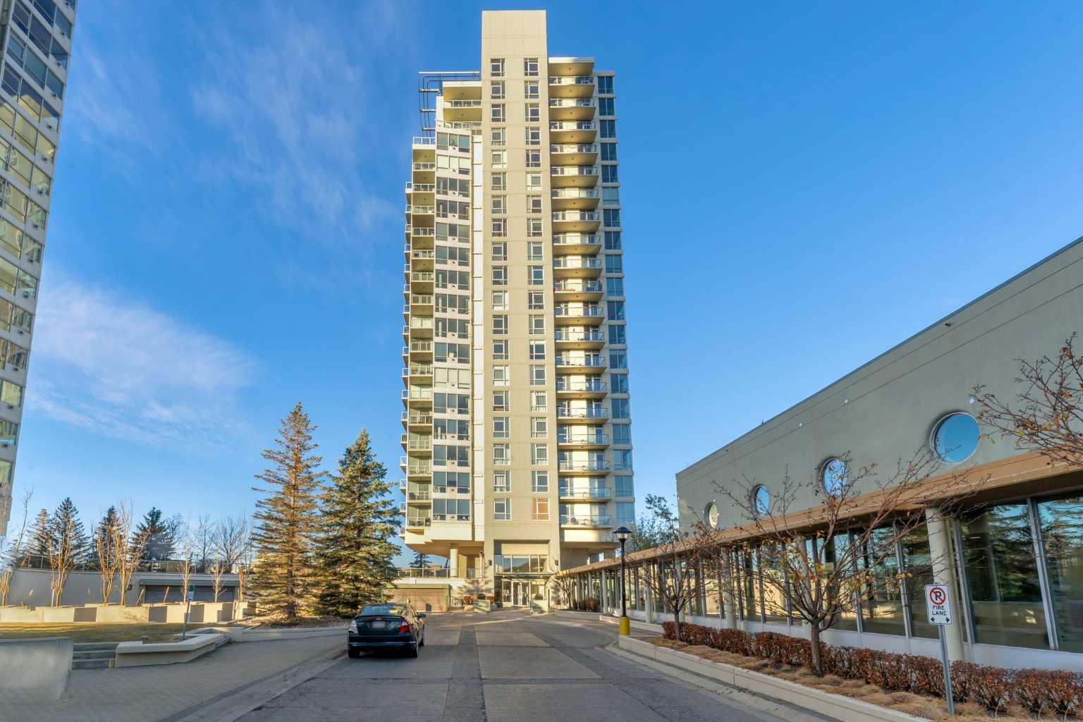 55 Spruce Place SW 1205