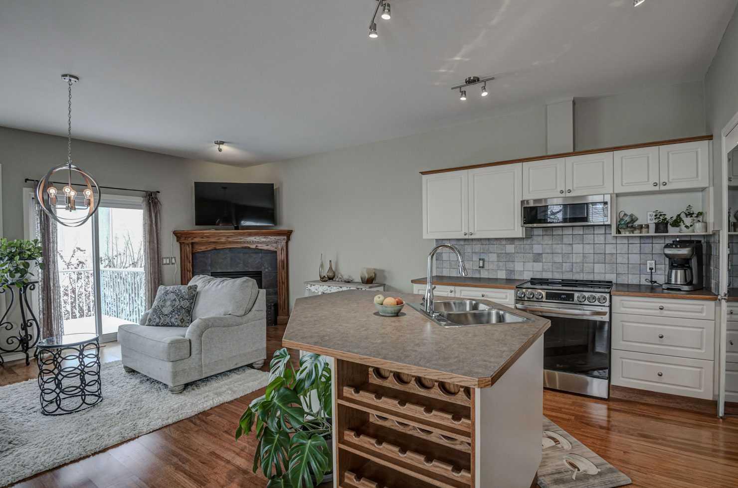 96 Hampstead Green NW