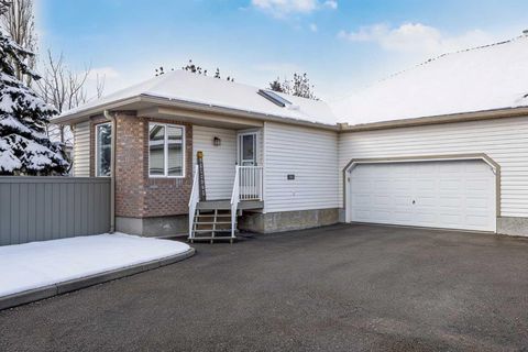 104 Mt Douglas Villas SE Calgary AB T2Z 3R5