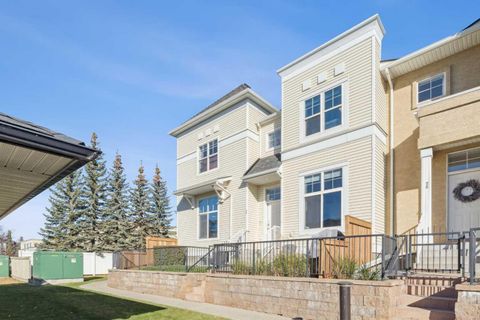 Photo of 77 Mckenzie Towne Gate SE, Calgary, AB T2Z 4G1 (MLS # A2280845)