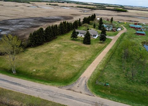 Photo of 14015 Township Rd 540, Rural Minburn No. 27, County of, AB T0B 4K0 (MLS # A2313548)