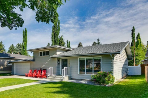 Photo of 117 Chinook Drive SW, Calgary, AB T2V 2P8 (MLS # A2329494)