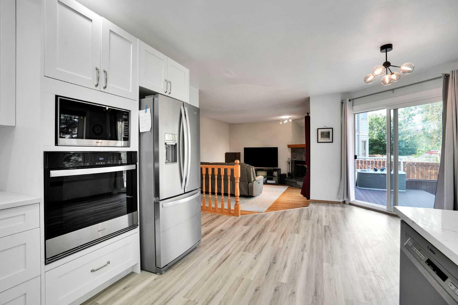 16 Sun Harbour Crescent SE