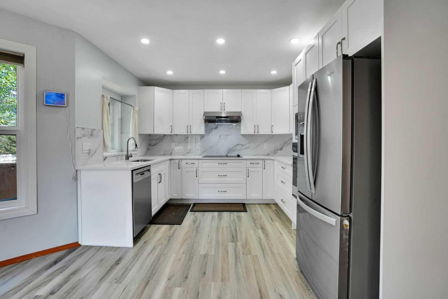 16 Sun Harbour Crescent SE