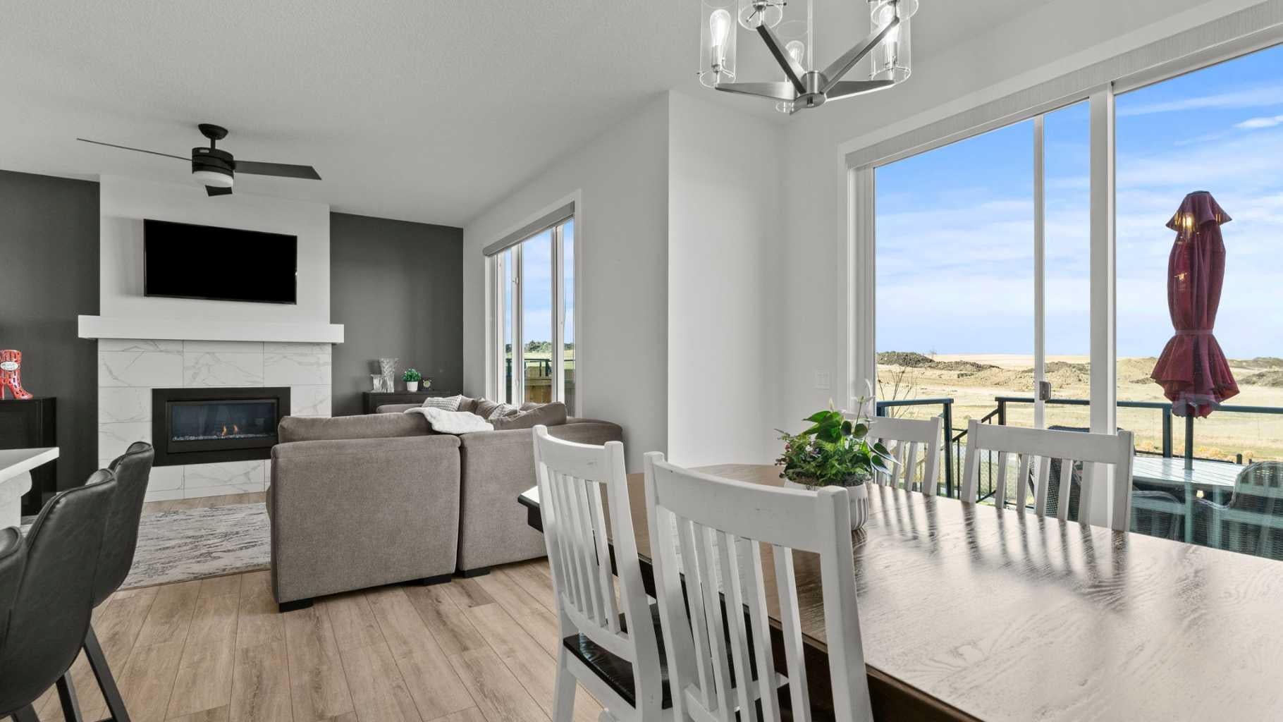 152 Threepoint Cove