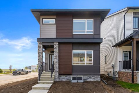 Photo of 114 Lewiston Way NE, Calgary, AB T3P 2H8 (MLS # A2232143)
